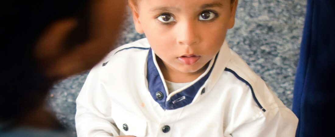Ele me olha nos olhos, então não pode ser autismo’: o mito do contato visual